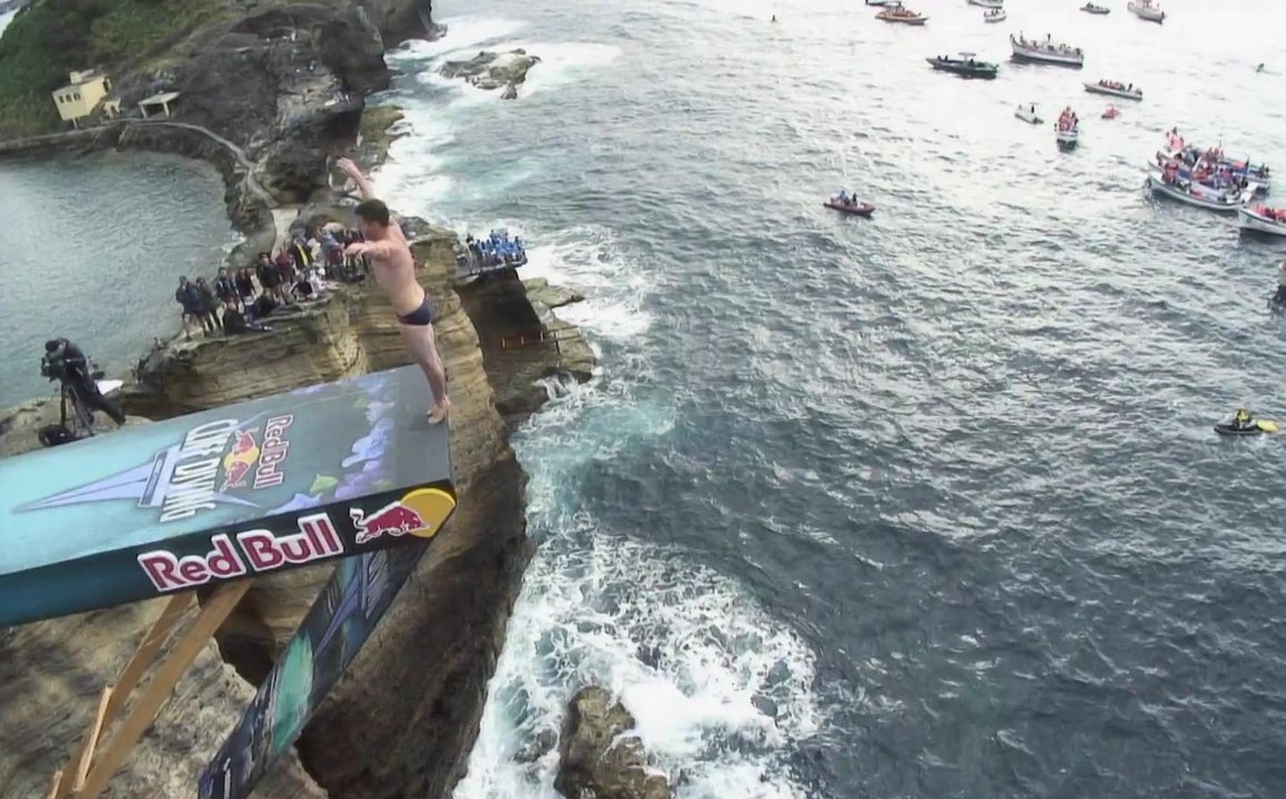 Red Bull Cliff Diving Cliff Diving in Azores, Portugal Teaser - Cliff Diving