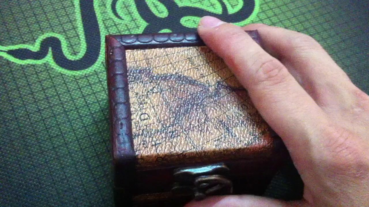 Windup music box -  classic treasure coffer