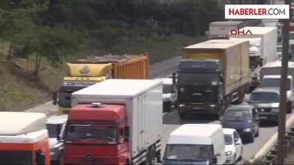 Bayram Trafiğinde Yoğunluk Başladı