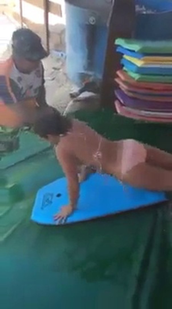Girl Water Slide Fail - video Dailymotion