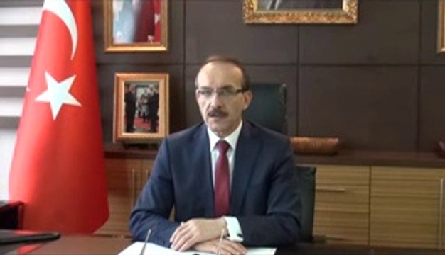 UŞAK VALİSİ SEDDAR YAVUZ'UN BAYRAM MESAJI