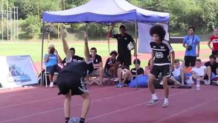 Craques desconhecidos mostram que o futebol arte não morreu