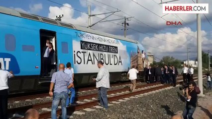 Yht, Kocaeli'nde Arıza Nedeniyle Bir Süre Durdu Foto