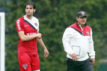 Líder? Muricy exalta Kaká e diz que atleta faz diferença