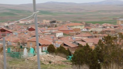 Mezarlıktan Fakılıya bakış