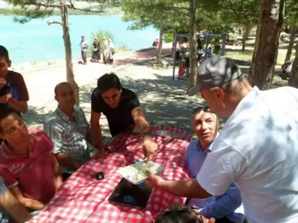 hisseanaliz.net MAVİGÖL BARBEKÜ 2012
