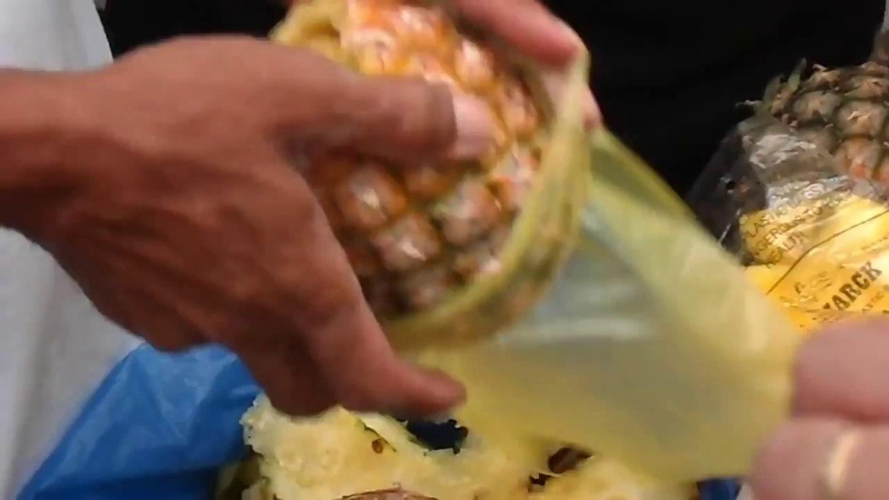 Ananas Nasıl Soyulur