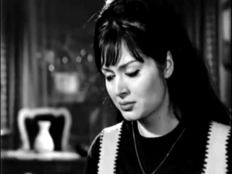 Aşkı Bekle Diyor Ah Kalbim - Zeki Müren (Türkan Şoray & Sadri Alışık)