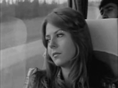 Ağlama Değmez Hayat Bu Göz Yaşlarına - Zeki Müren (Fatma Belgen)