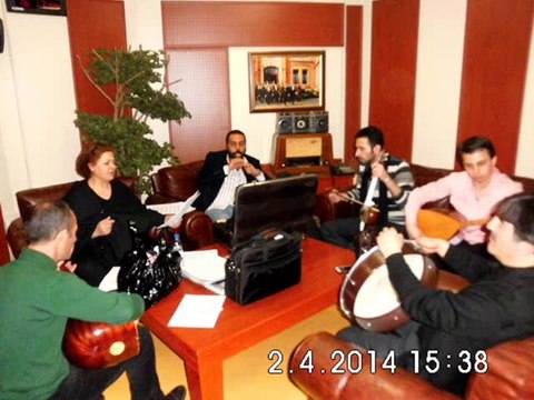 YILDIZ DEMİRKOL SAVAŞ-yıldızlıtürküler-YOLUMUZ GURBETE DÜŞTÜ