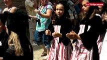 Quimper. Festival de Cornouaille : les enfants défilent !