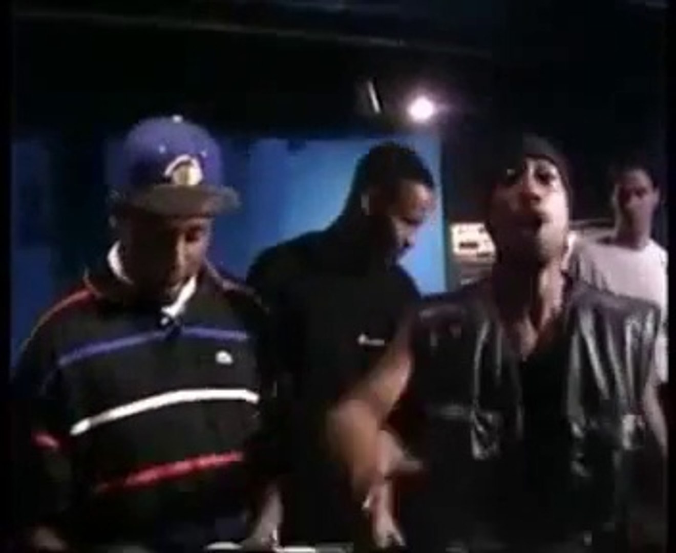 2Pac with Richie Rich Warren G \u0026 Big Syke in Studio Freestyle 1994, image size:1320x1080