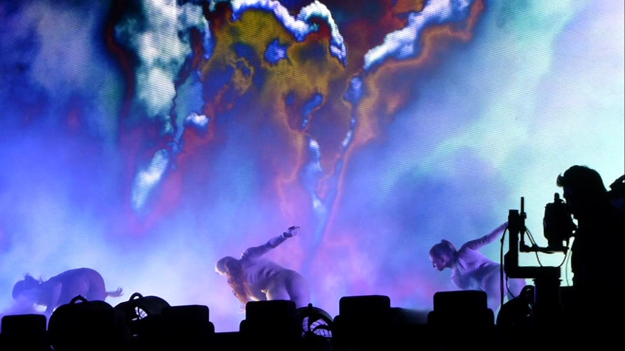 Beyonce - Haunted (On The Run Tour Chicago 7-24-14)