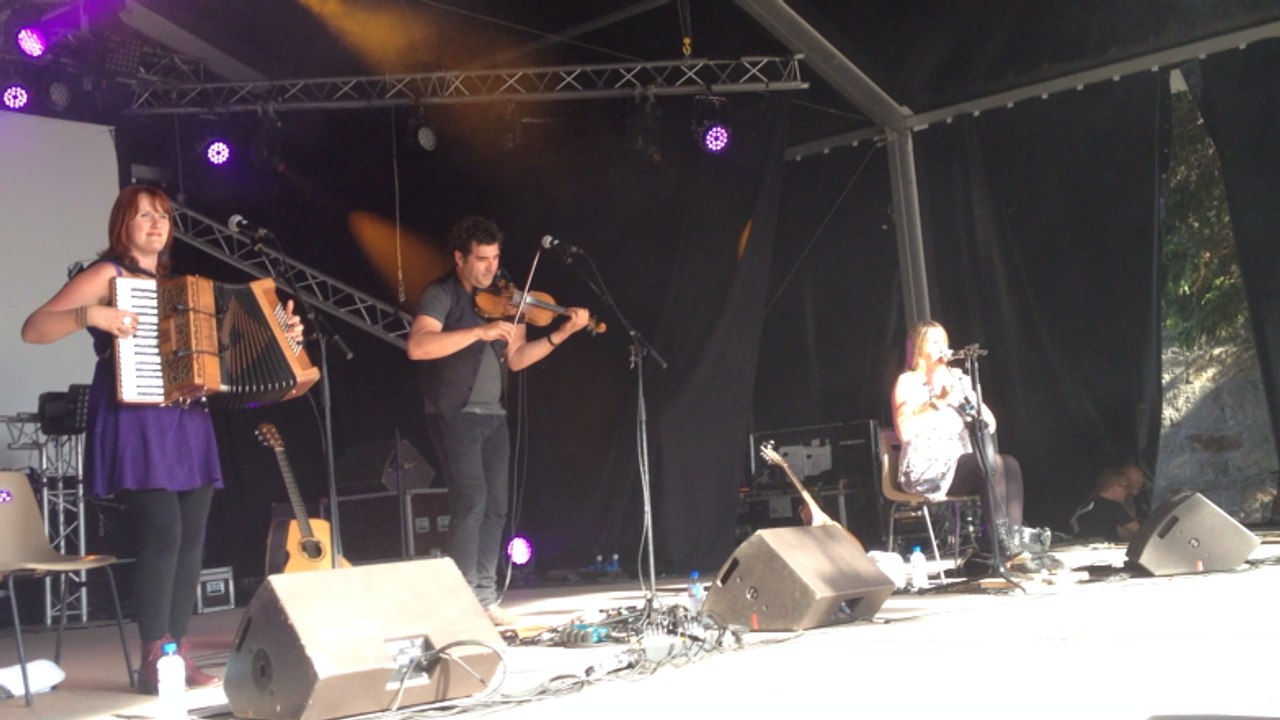 Vishtèn, les Acadiens mettent l'ambiance