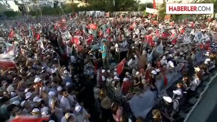 Erdoğan: ''HDP'nin cumhurbaşkanı adayı çıkarması, demokrasi ortamının en bariz göstergesidir'' -