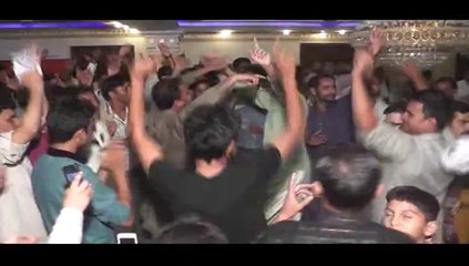 Dewanay Gohar k dewanay hain