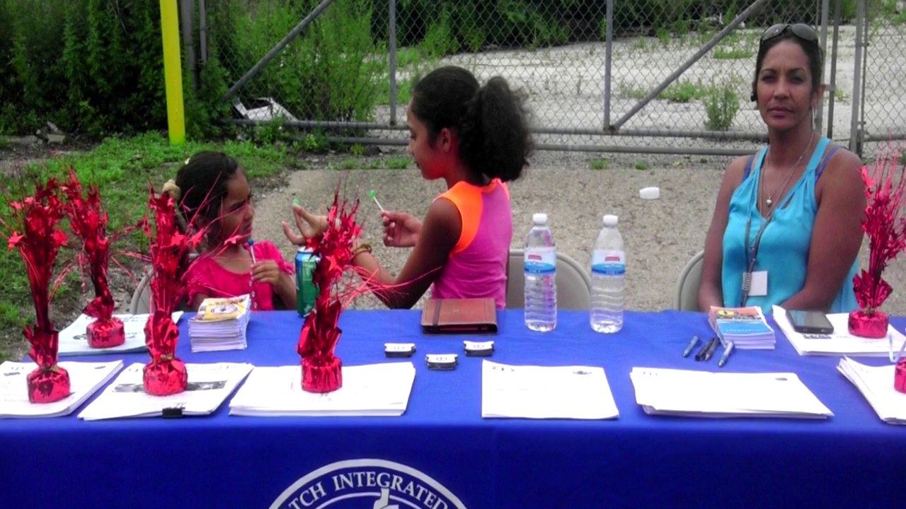 Iglesia El Faro 2014 Community Day Slide Show