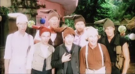 7 Zwerge 1 - Männer allein im Wald (HQ-Trailer-2004)