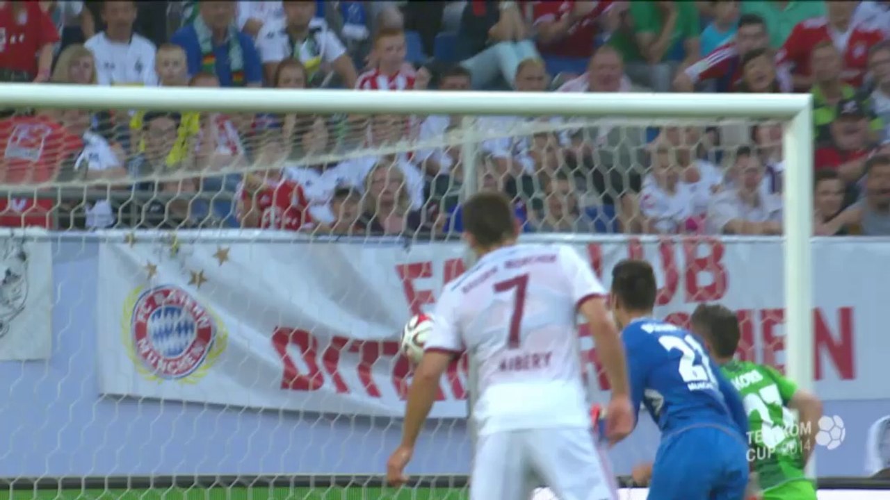 Telekom Cup: Eiskalte Bayern zittern sich ins Finale