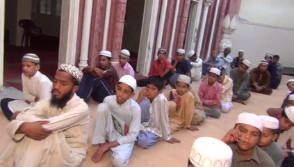 Aalim e Deen Ki Fazeelat 1/4 by Mufti Nazeer Ahmad Raza Qadri