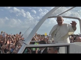 Caserta - Papa Francesco: "Dite no a corruzione e illegalità" (26.07.14)