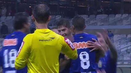O massacre da raposa   /  Cruzeiro 5-0 Figueirense ; 2014