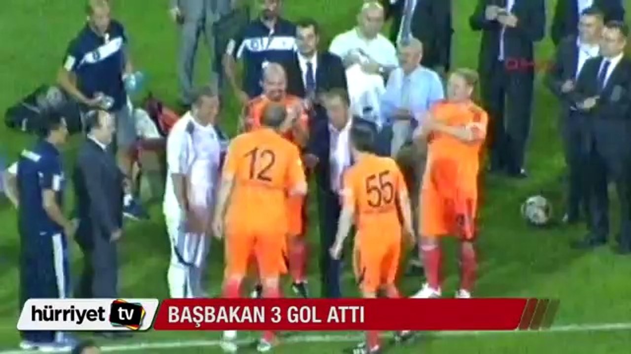 Başbakan Erdoğan Futbol maçı hat trick yaptı !