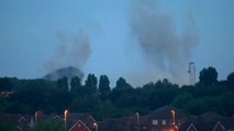Explosives demolish UK power station cooling towers
