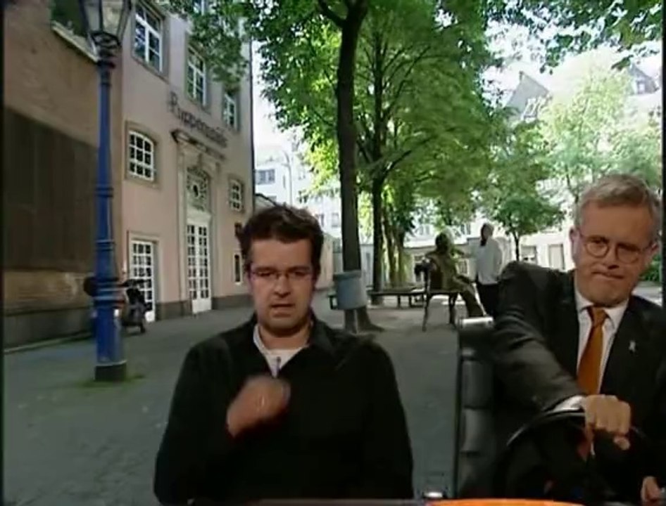 Die Harald Schmidt Show - 0945 - 2001-06-22 - Georg Uecker, Dörti Dani, Iggy Pop