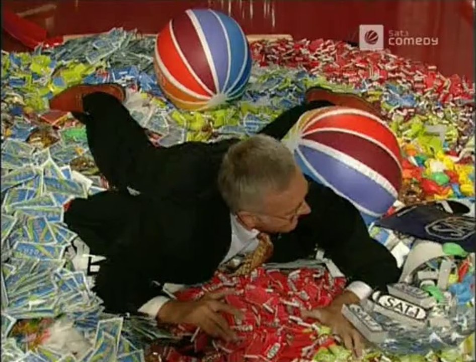 Die Harald Schmidt Show - 0969 - 2001-08-31 - Anastasia, Rebecca Casati