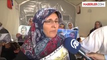 Aynur A'nın terör örgütü tarafından kaçırıldığını ileri süren ailesi, Diyarbakır'da oturma eylemi yapan ailelere katıldı -