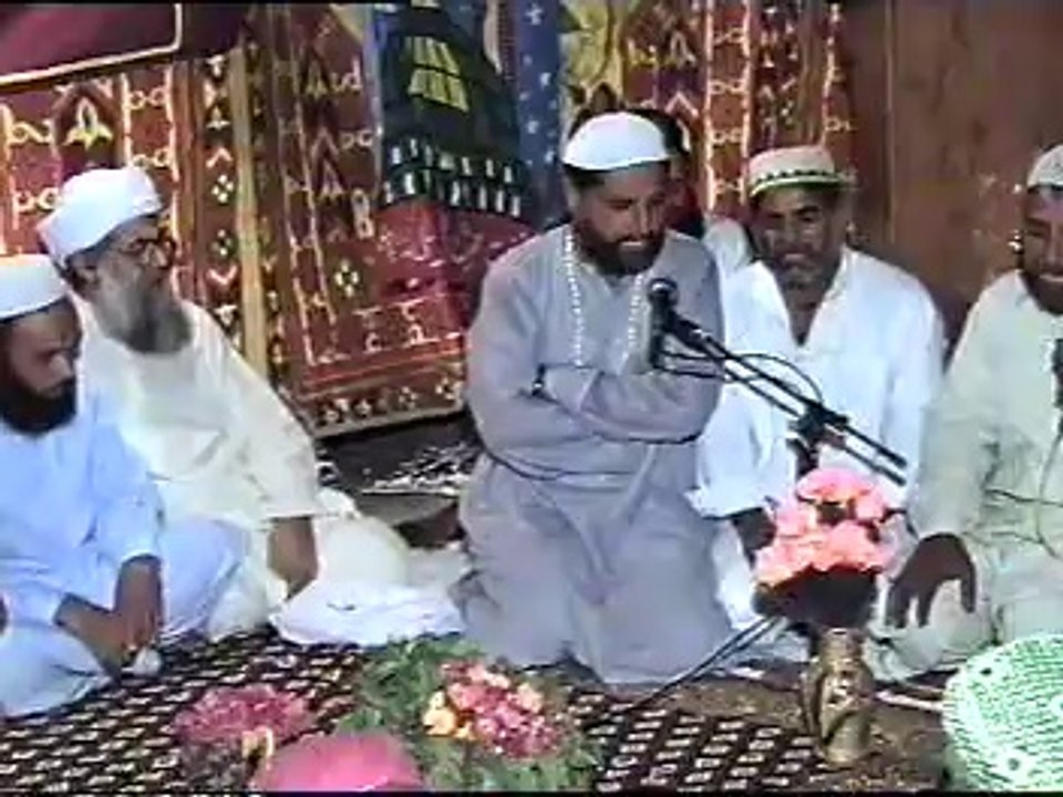 Saim Chishti Naat .Husn e mahboob ne Aalam ko saja rakha hai.03006674752
