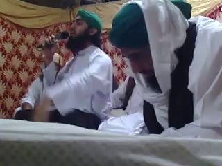 Mere Aaqa de Husan o Jamal da Jag te Jawab nahi