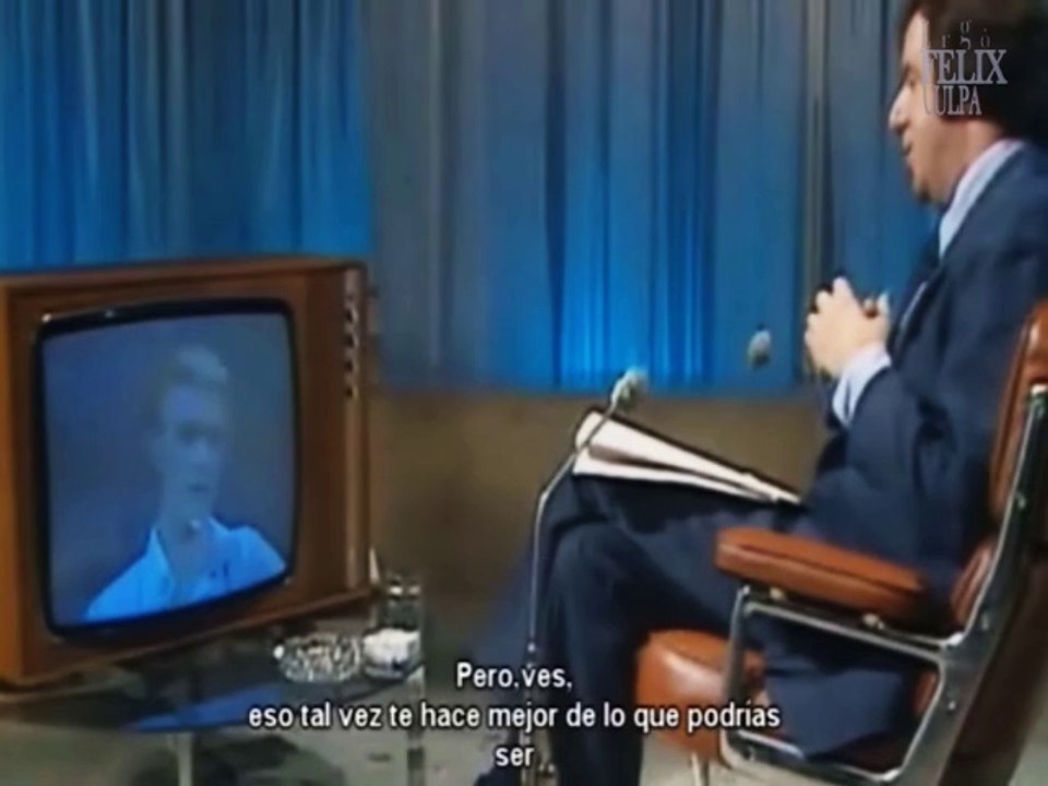 Russell Harty Entrevista a David Bowie (Subtitulada)