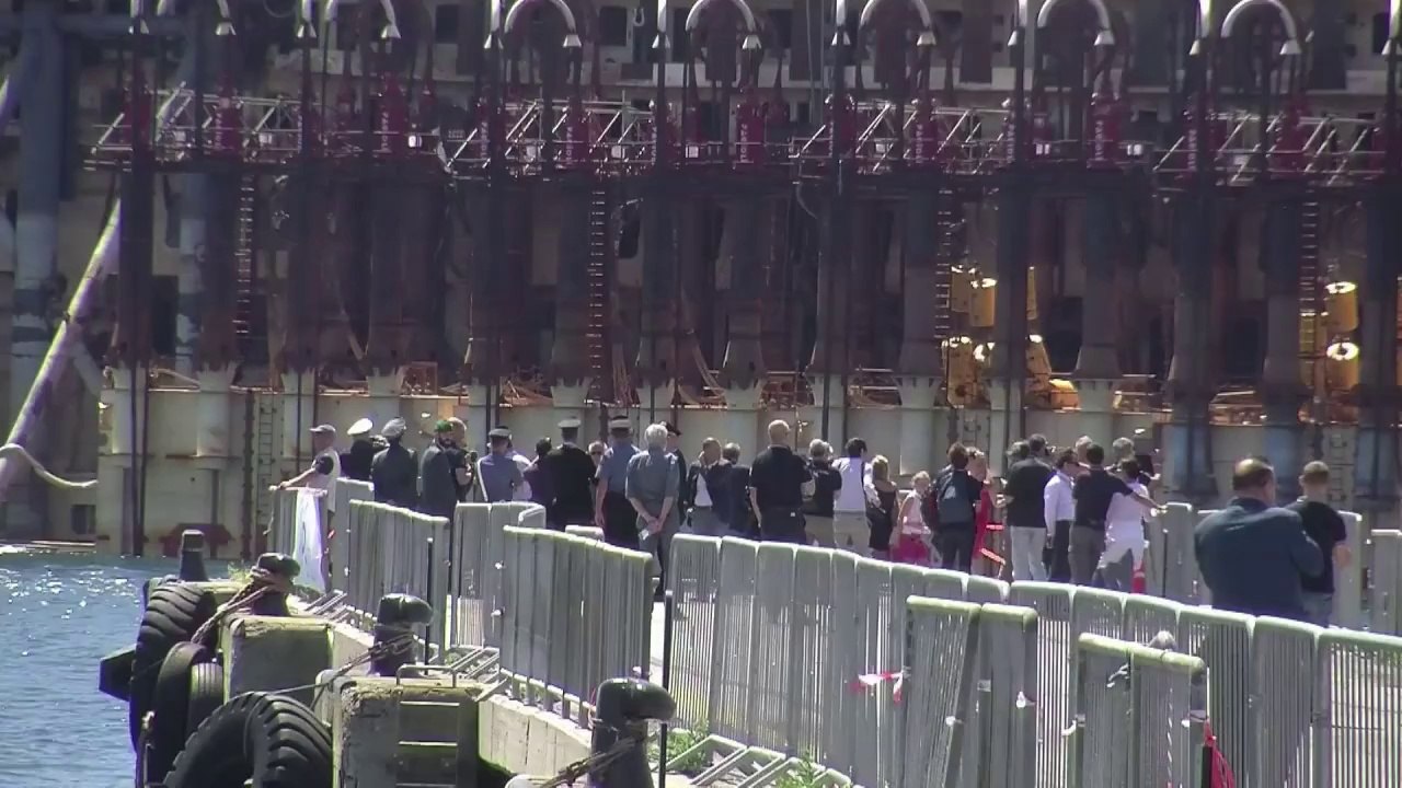 'Costa Concordia' zur Verschrottung in Genua angekommen