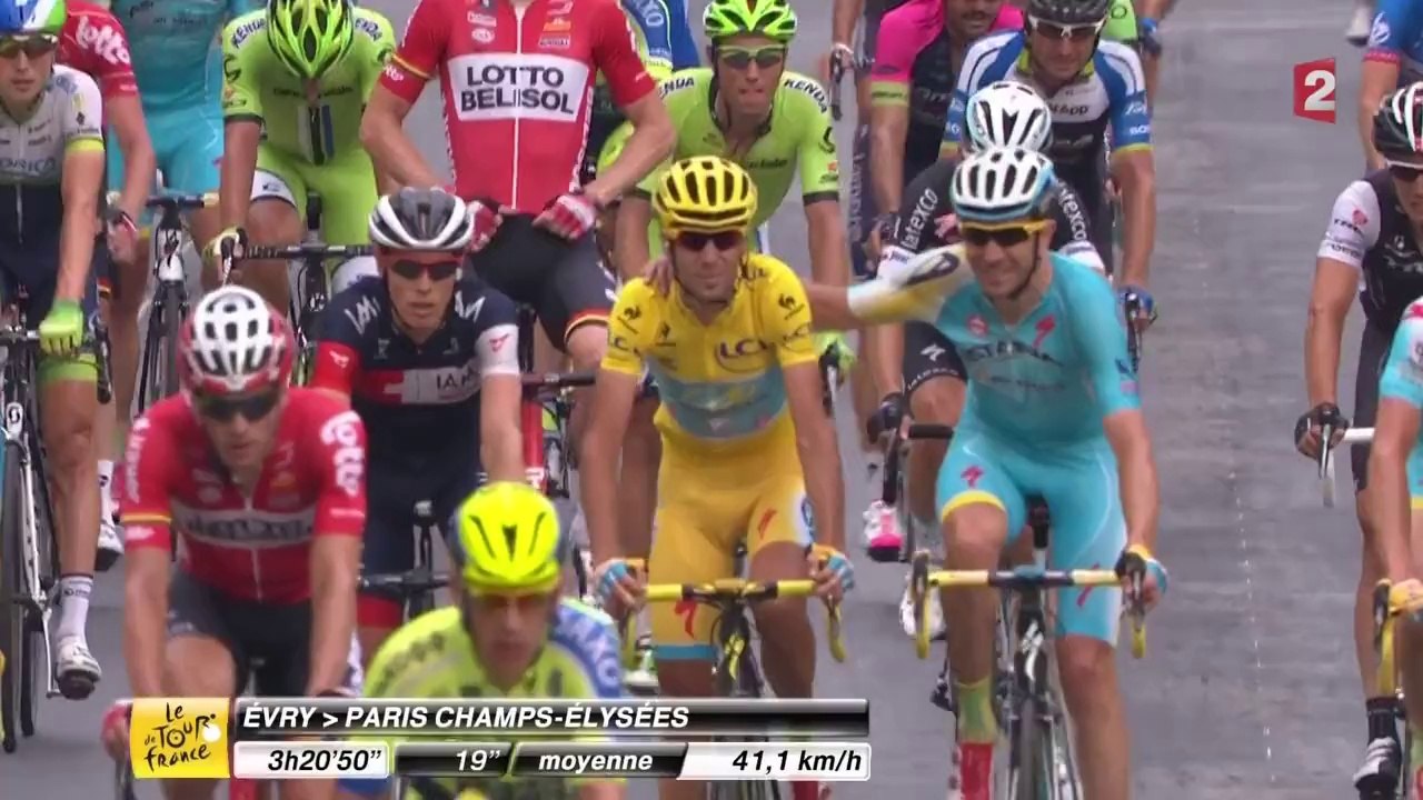 Tour de France : Marcel Kittel s'impose une nouvelle fois sur les Champs-Elysées