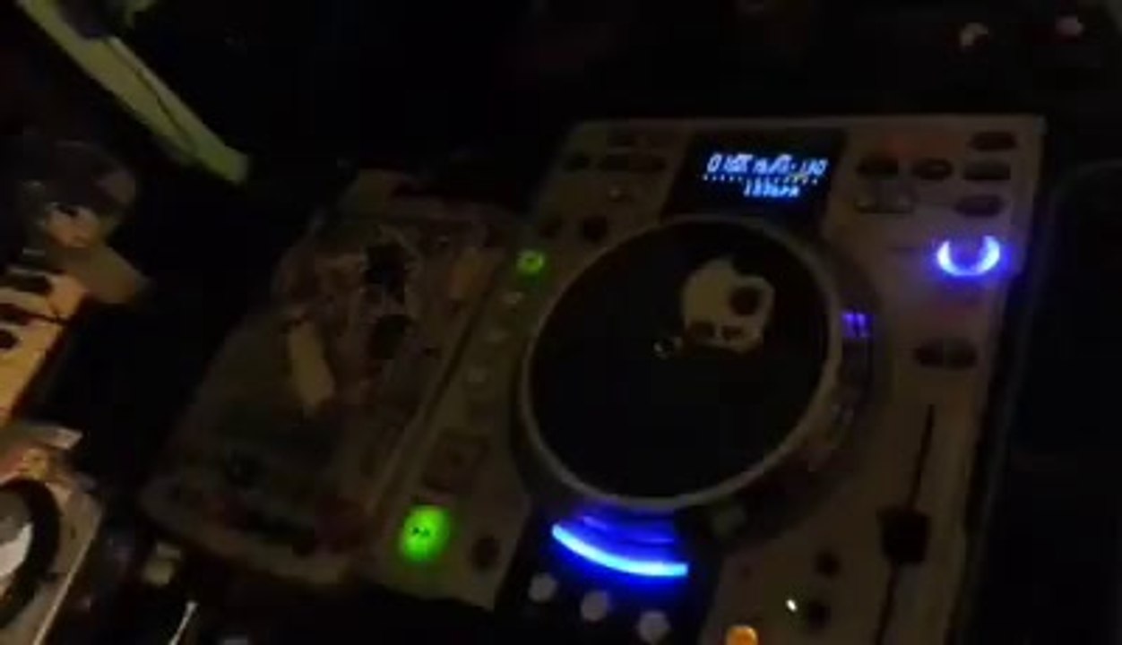 THE REAL ANDRE LEE - FREESTYLE DJ MIX