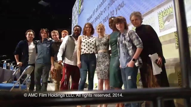 Bastidores da Comic Con 2014 com o elenco de The Walking Dead [LEGENDADO]