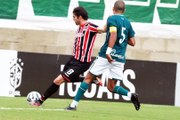 Kaká reestreia com gol, mas São Paulo perde para o Goiás