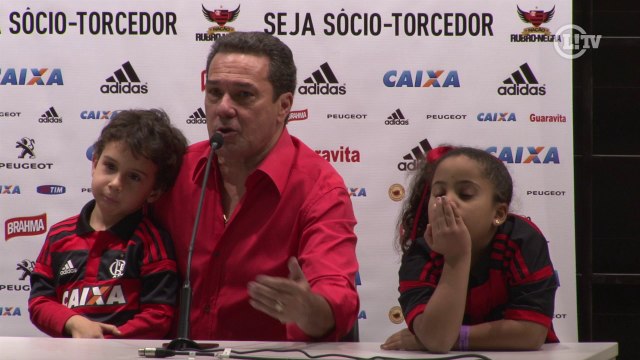 Luxemburgo evita falar sobre Robinho e outro reforços