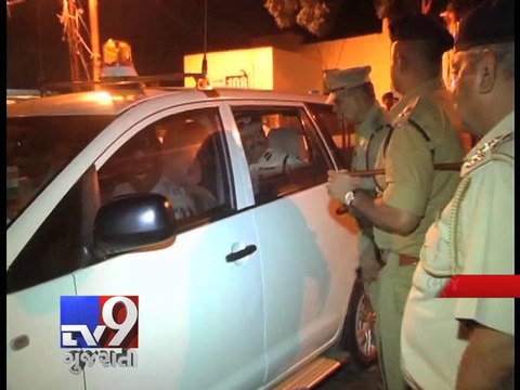 Mob fury rattles Bhuj, few protesters arrested - Tv9 Gujarati