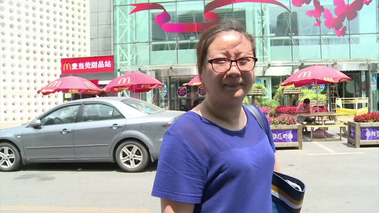 Extrabreite Parkplätze für Frauen sorgen für Wirbel in China