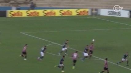 Kaká marca em sua estreia pelo São Paulo