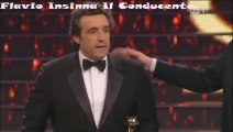 Affari Tuoi è il programma dell'anno. Flavio Insinna ritira l Oscar TV 2014