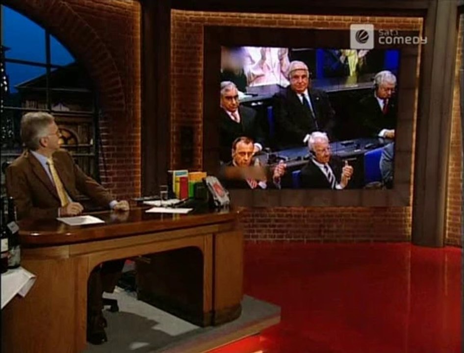 Die Harald Schmidt Show - 1089 - 2002-05-23 - Saufen mit Brüderle, Spielerfrauen