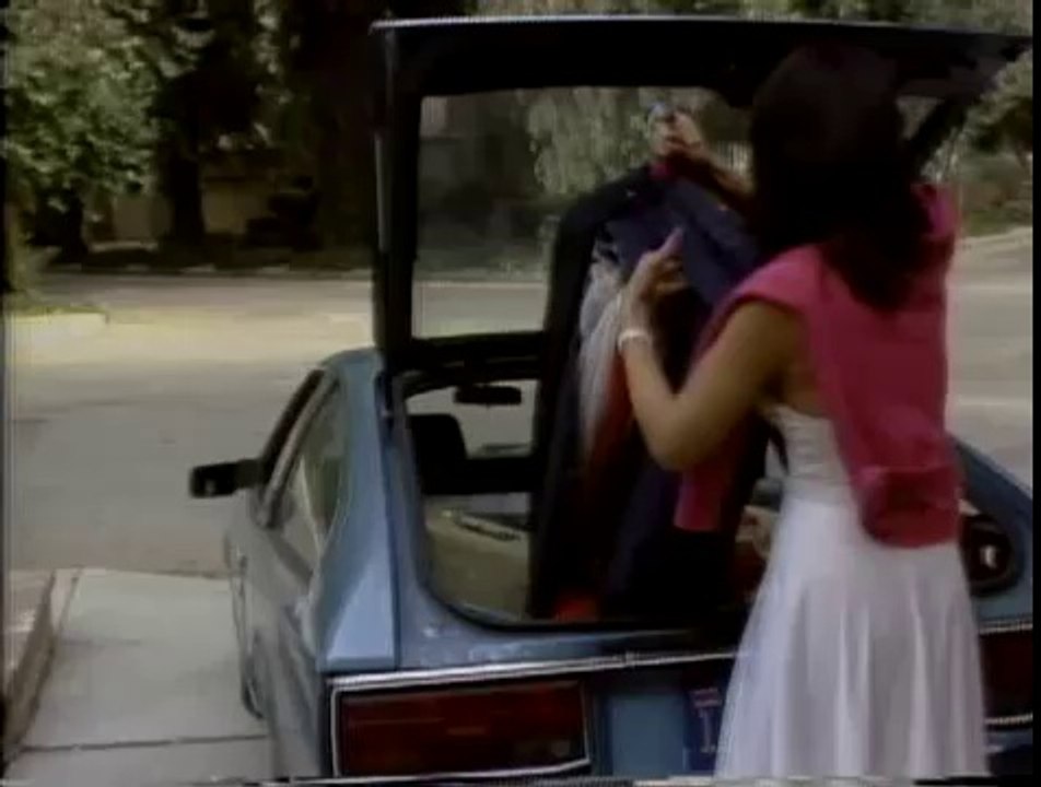 Boardinghouse (1982) Extended Trailer