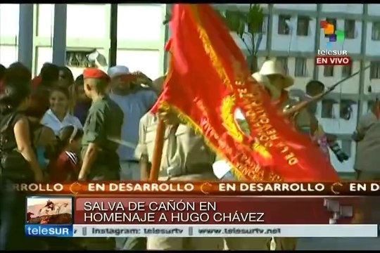 Venezuela: lanzan desde el Cuartel de la Montaña salva por Hugo Chávez