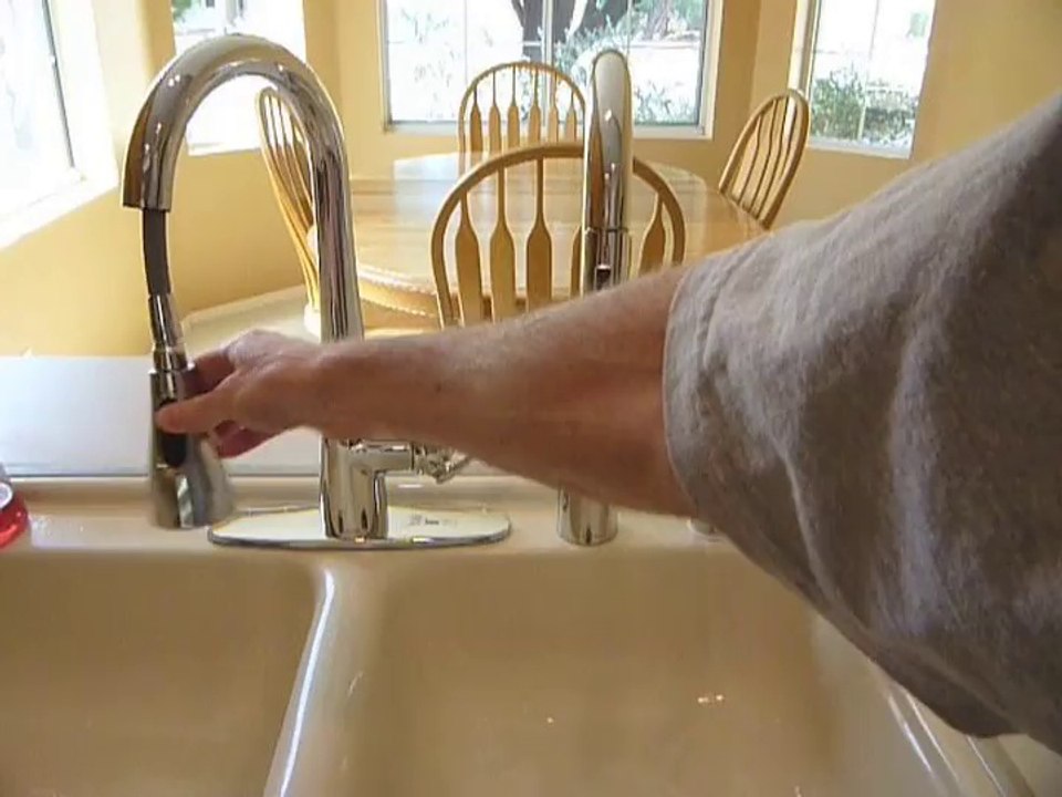 Moen 7565 Align One-Handle High Arc Pulldown Kitchen Faucet Review