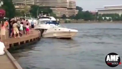 Cops boat going crazy