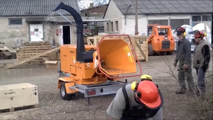 Vandaele TV 160 ágaprító munka közben